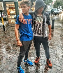 Rands Hot Guys 14 5a7babbb73281.jpg