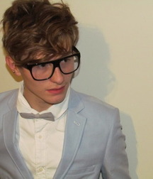 Sexy Spectacles 59e3d0d9a35d8.jpg