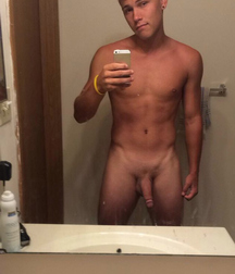 Selfie Teens 5bc4436ed216f.jpg