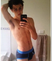 Teens in their ... 5bc4951d1d044.jpg