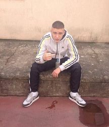 Chavs N Trackies 5bca0aab0ddde.jpg