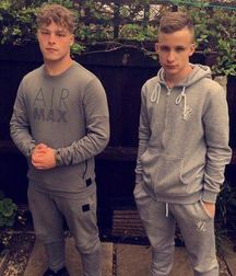 Chavs N Trackies 5bca0abb7a24c.jpg