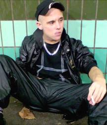 Chavs N Trackies 5bca0ac91b094.jpg