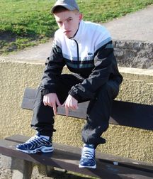 Chavs N Trackies 5bca0ad8b510b.jpg