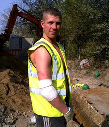 Chavs N Trackies 5bca0adc6d956.jpg