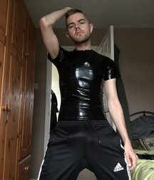 Chavs N Trackies 5bca0b0409a21.jpg