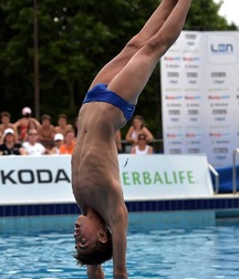 Boys and their speedos 5bcb21f71deb6.jpg