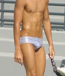 Boys and their speedos 5bcb21fa98315.jpg