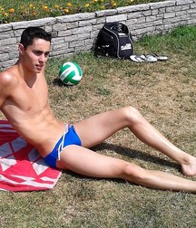 Boys and their speedos 5bcb21fc1810b.jpg
