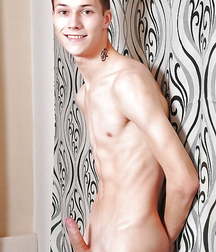 Shaved Twinks 01 5bcb572bad4ea.jpg