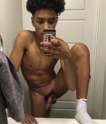 mixed gay tube selfie porn boys 60a6f27178666.jpg