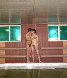Cool Pool party 5a4d711e0eb0a.jpg