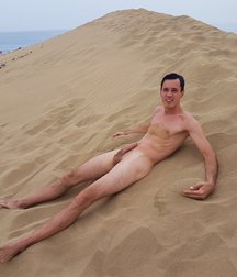 Boys love beaches 5aa3349c9535b.jpg