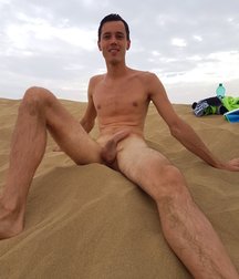 Boys love beaches 5aa334abc4f72.jpg