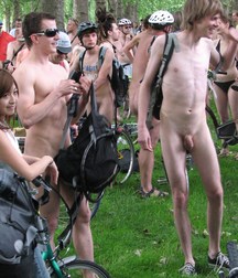 Random Boys pics 5c08679690875.jpg