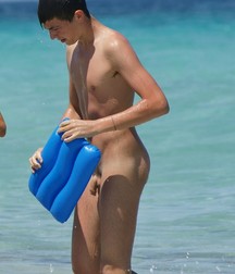 Super cute boys porn IMHO :) 5e7ce2be6220b.jpg