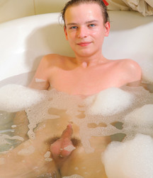 Super cute boys porn IMHO :) 5e7ce2d9bf8c8.jpg