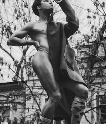 art and man 59be7764bf6b5.jpg
