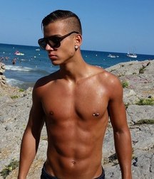 art and man 59be77a0c605a.jpg