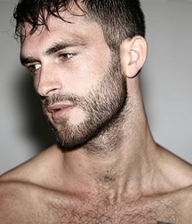 man 59c3bd87d2505.jpg