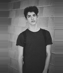 my frend Lucas 59c74ee93c0e6.jpg