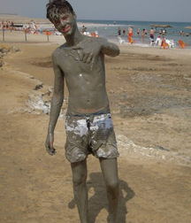 holidays 59c7e466ca0ff.jpg