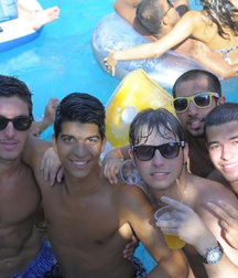 holidays 59c7e47f1655f.jpg