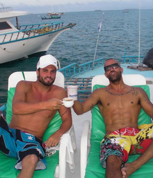 holidays 3 59c8d3642358d.jpg