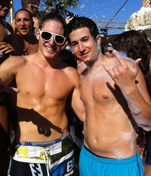 nice holiday 59cfbebb4439b.jpg
