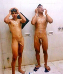so hot 59d3a92c447f4.jpg