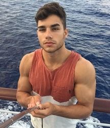 hommes 2 59d4d5bcd6610.jpg