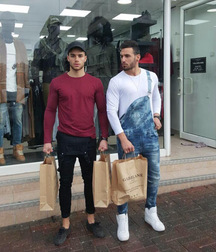 hommes 2 59d4d5c5cf852.jpg