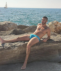 hommes 2 59d4d639976bb.jpg