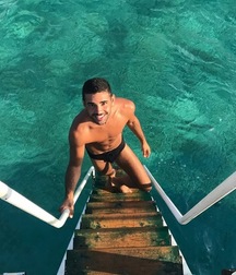 hommes 2 59d4d64aaaf6a.jpg