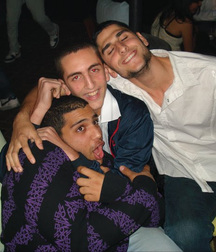 boys & boys 59d5e6e63f747.jpg