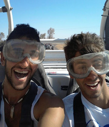 boys & boys 59d5e70f9cf68.jpg