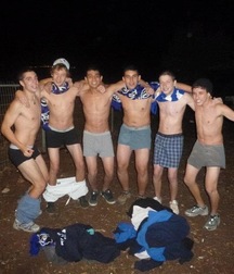 boys & boys 59d5e71687cb4.jpg