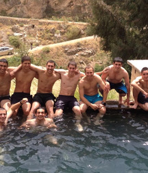 boys & boys 59d5e76118800.jpg