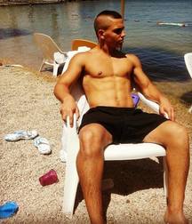 boys & boys 59d7e58437c6b.jpg