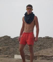 boys & boys 59d7e5ca23f58.jpg