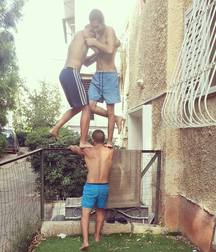 fabulous boys 59d7e6c9f0c6f.jpg