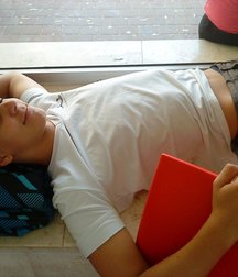 funny boys 59d8aa19c56b4.jpg