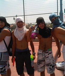 funny boys 59d8aa7038fee.jpg