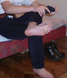 feets 59d91641bc230.jpg