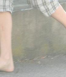 feets 59d91690cc48e.jpg