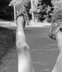 feets 59d916a65f961.jpg