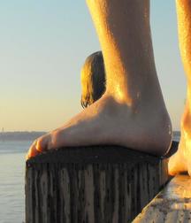 feets 59d916d694f88.jpg