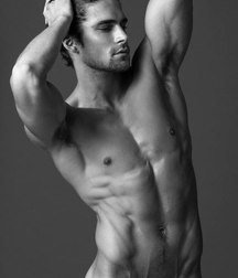 naked 59d92a98a063c.jpg