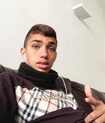 young 2 59db91bb1b8be.jpg