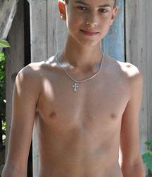 young 2 59db92d12ecfb.jpg